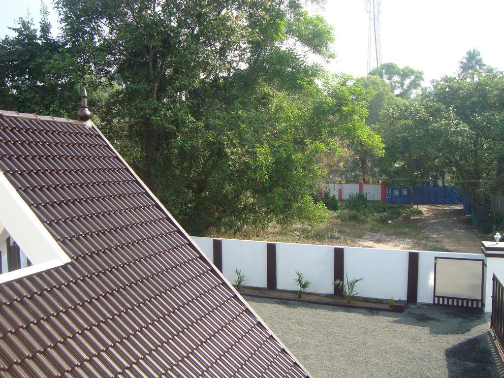 Alma Homestay Mararikulam Zewnętrze zdjęcie